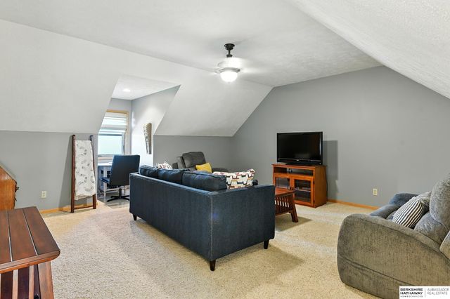 1013 Mary Beth Circle, Blair, NE 68008