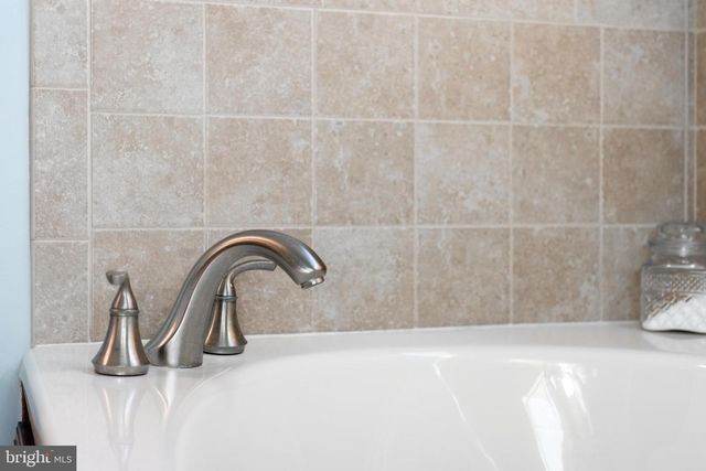 75 EMMA CT, Boalsburg, PA 16827