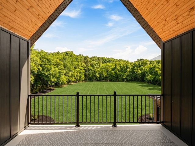 6801 Flat Creek Rd, College Grove, TN 37046