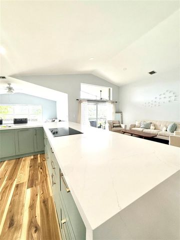 3221 SW 173rd Ter 0, Miramar, FL 33029