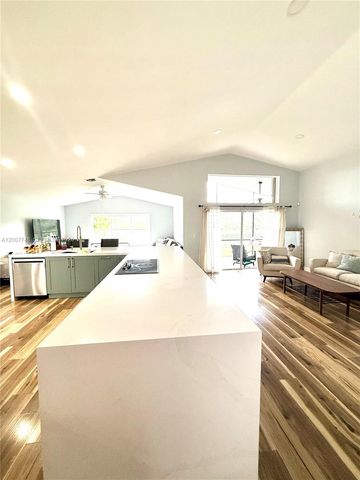 3221 SW 173rd Ter 0, Miramar, FL 33029