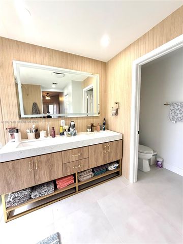 3221 SW 173rd Ter 0, Miramar, FL 33029