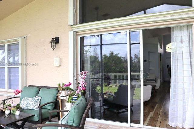 3221 SW 173rd Ter 0, Miramar, FL 33029