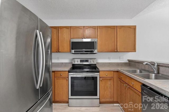 731 Sasha Court, Rock Hill, SC 29732