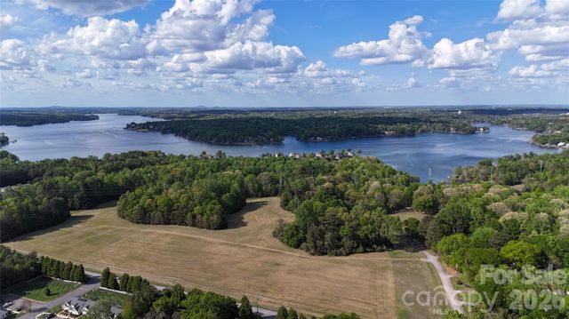 731 Sasha Court, Rock Hill, SC 29732