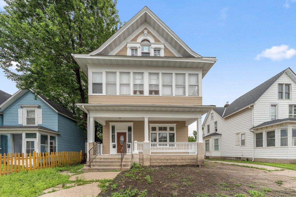 2221 Bloomington Avenue, Minneapolis, MN 55404 — photo 3