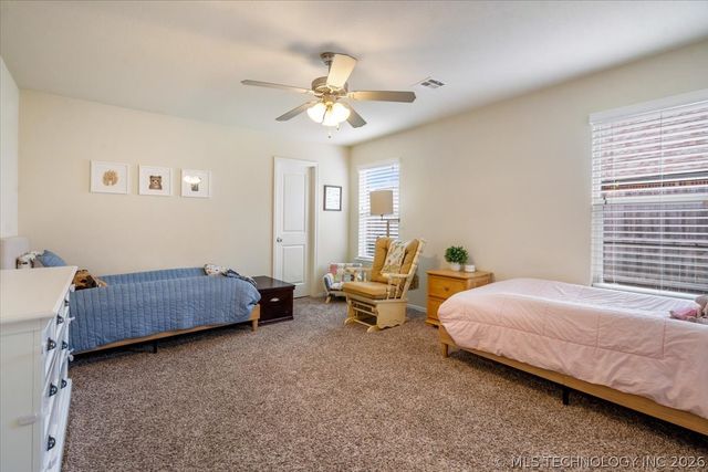 15517 E 87th Place N, Owasso, OK 74055