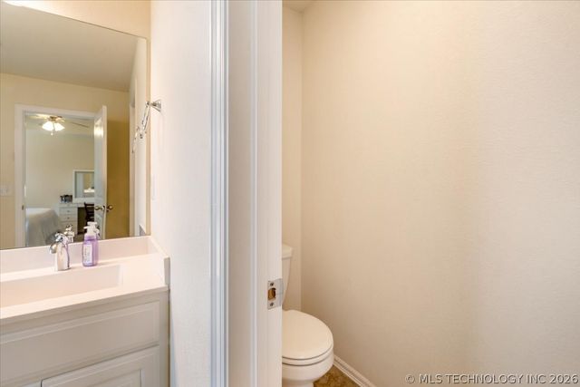 15517 E 87th Place N, Owasso, OK 74055