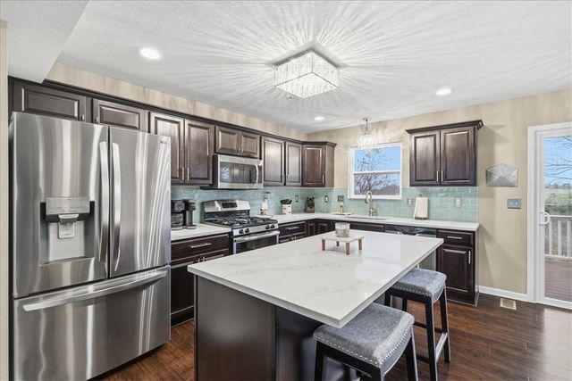 148 Cinque Terra Pl, Finleyville, PA 15332