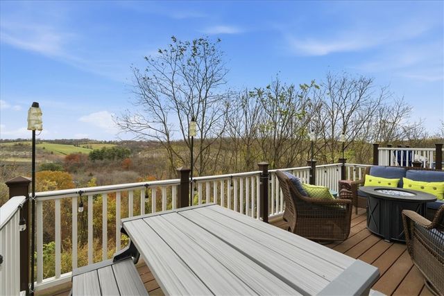 148 Cinque Terra Pl, Finleyville, PA 15332