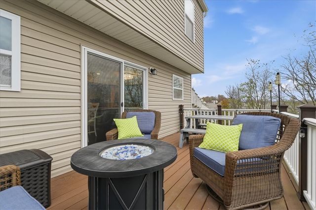 148 Cinque Terra Pl, Finleyville, PA 15332