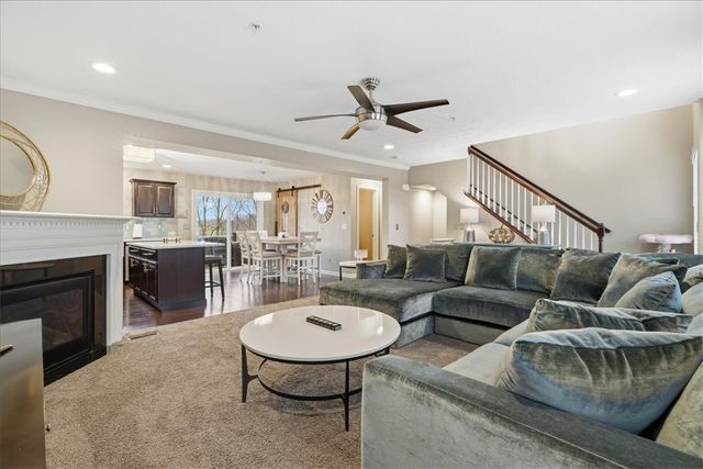 148 Cinque Terra Pl, Finleyville, PA 15332