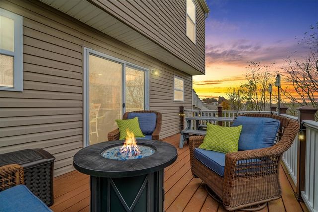 148 Cinque Terra Pl, Finleyville, PA 15332