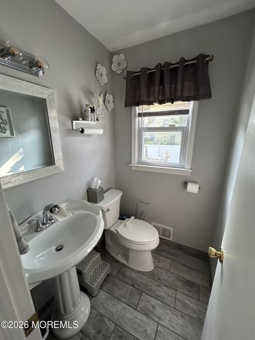 23 Charles Street, Clark, NJ 07066