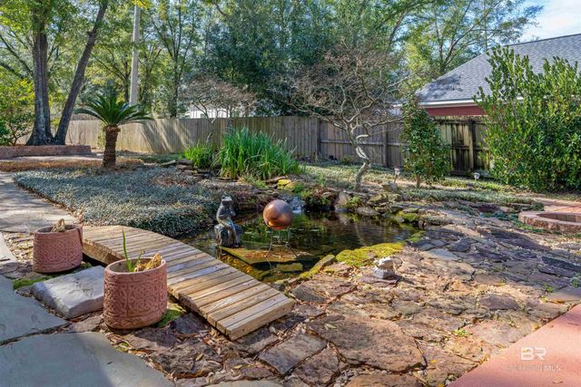 109 Pinetop Circle, Fairhope, AL 36532