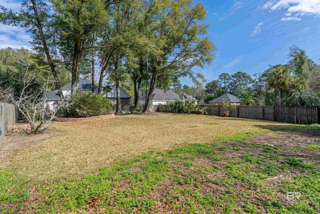 109 Pinetop Circle, Fairhope, AL 36532