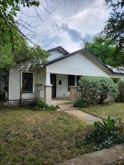 910 E 13th, Austin, TX 78702