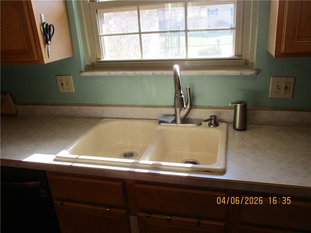 6330 Rangeview Drive, Clayton, OH 45415