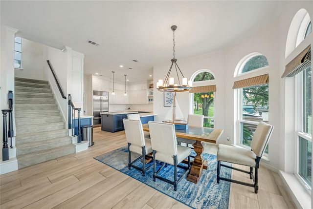 318 Bayshore Drive, Montgomery, TX 77356