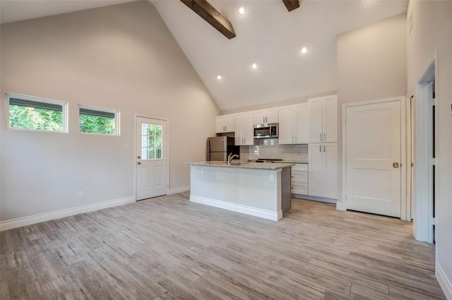 1213 Armstead Street A, Houston, TX 77009