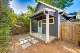 1213 Armstead Street A, Houston, TX 77009