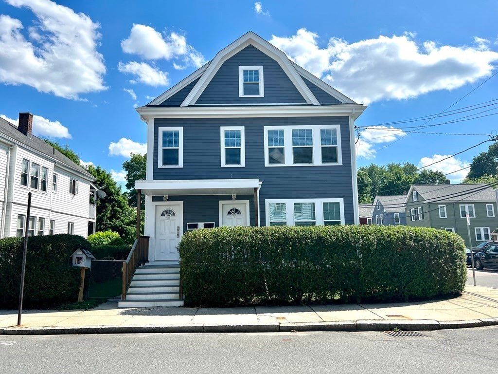 28-30 Saint Gregory St 2, Boston, MA 02124