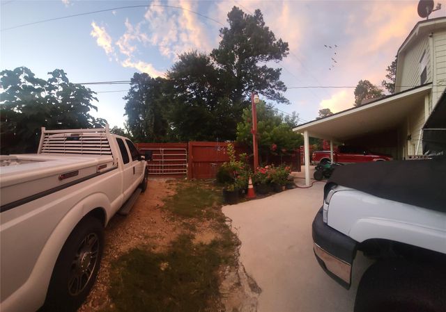 11960 Canal Street, Willis, TX 77318