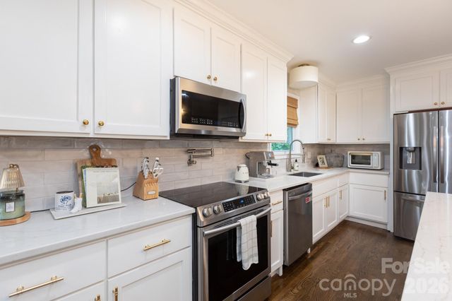 1305 Morningside Drive, Charlotte, NC 28205