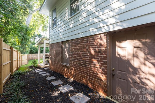 1305 Morningside Drive, Charlotte, NC 28205