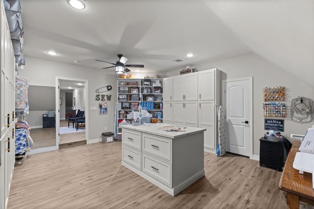 323 Mapleleaf Street, Magnolia, TX 77354