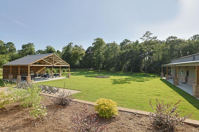 323 Mapleleaf Street, Magnolia, TX 77354
