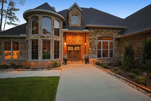 323 Mapleleaf Street, Magnolia, TX 77354