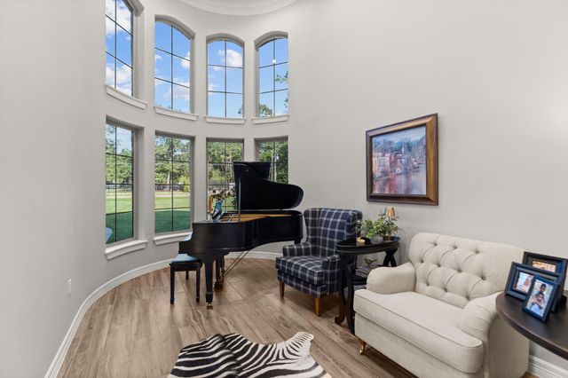 323 Mapleleaf Street, Magnolia, TX 77354