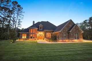 323 Mapleleaf Street, Magnolia, TX 77354