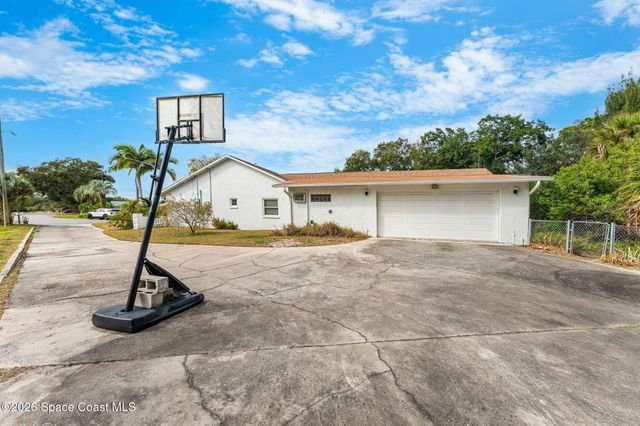 680 Sunset Lane, Merritt Island, FL 32952