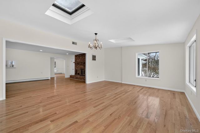 420 S Plank Road, Westtown, NY 10998