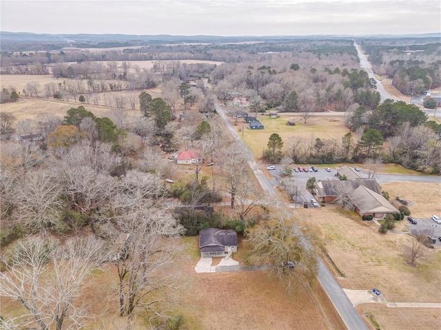 2888 Old Summerville Road, Armuchee, GA 30105