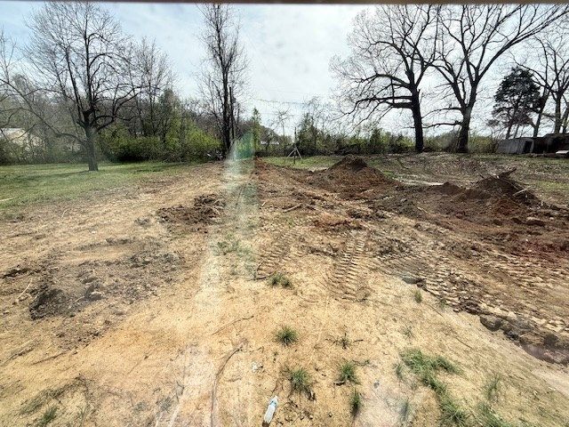 135 Illinois Ave, Oak Grove, KY 42262