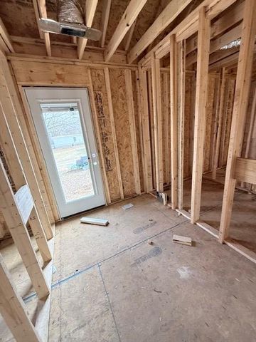 135 Illinois Ave, Oak Grove, KY 42262