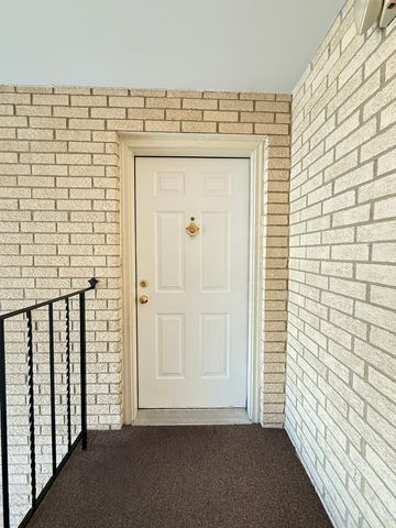 9250 Beloit Avenue 305, Bridgeview, IL 60455