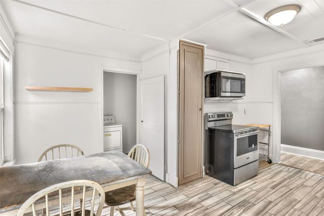 1005 N Neal Street, Commerce, TX 75428