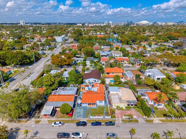 2171 SW 21st St, Miami, FL 33145
