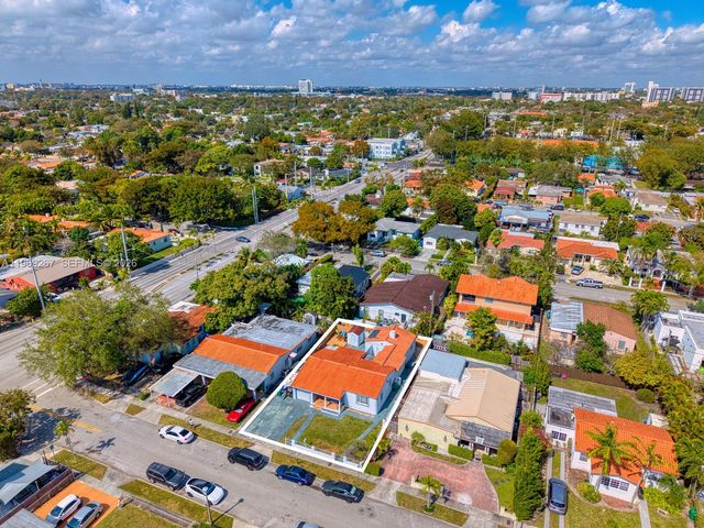 2171 SW 21st St, Miami, FL 33145