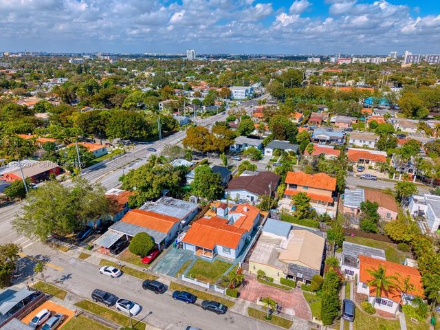 2171 SW 21st St, Miami, FL 33145