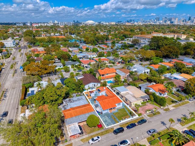 2171 SW 21st St, Miami, FL 33145