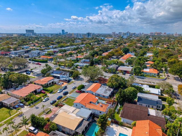 2171 SW 21st St, Miami, FL 33145