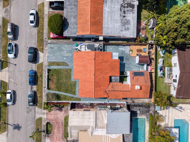 2171 SW 21st St, Miami, FL 33145