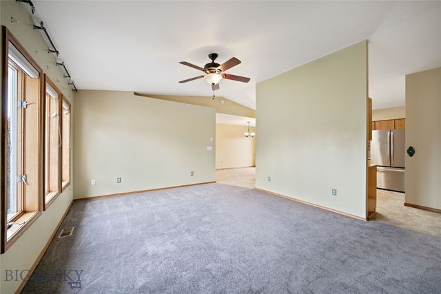 1425 Bluebird Lane, Bozeman, MT 59715