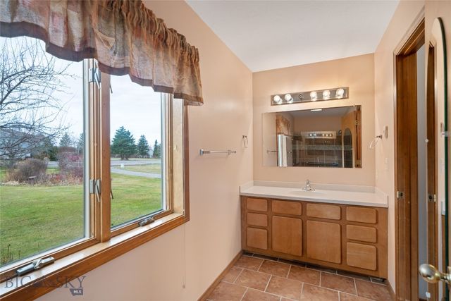 1425 Bluebird Lane, Bozeman, MT 59715