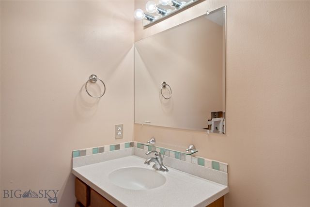 1425 Bluebird Lane, Bozeman, MT 59715